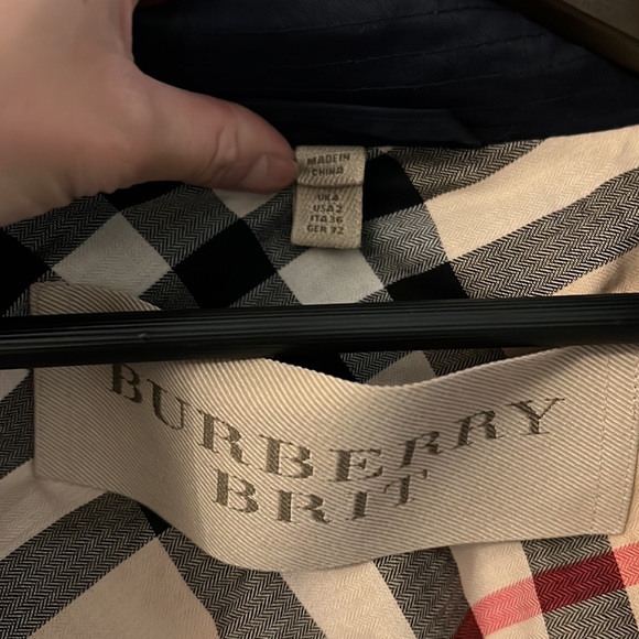 Burberry trench jacket - Picture 6 of 7
